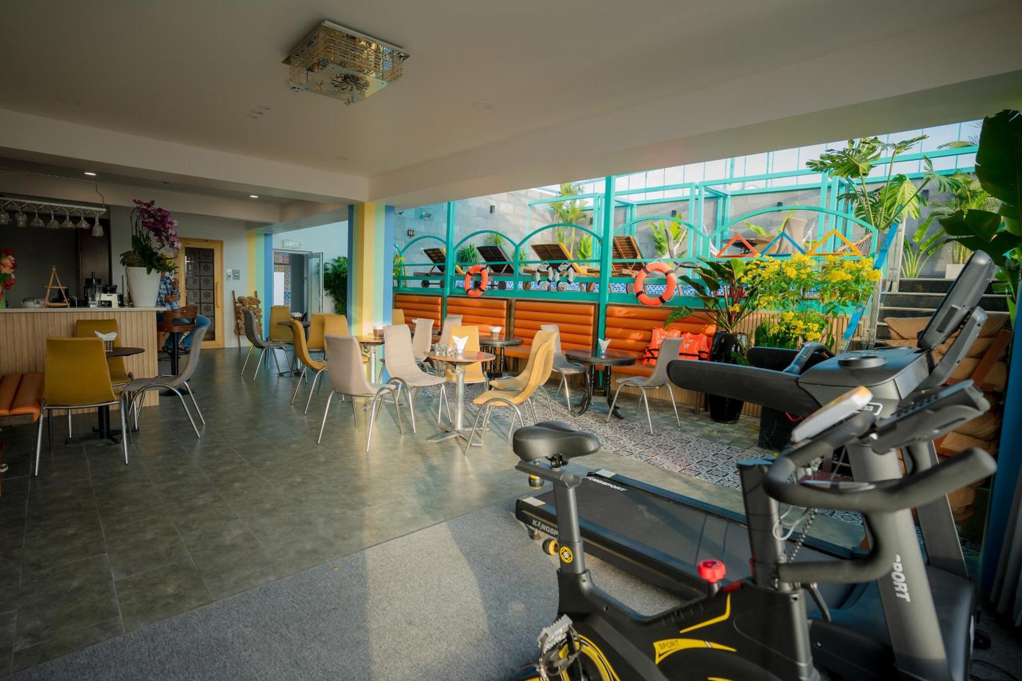 Dahlialand Saigon Hotel & Swimming Pool - Ben Thanh Market, District 1 Ho-Chi-Minh-Stadt Exterior foto